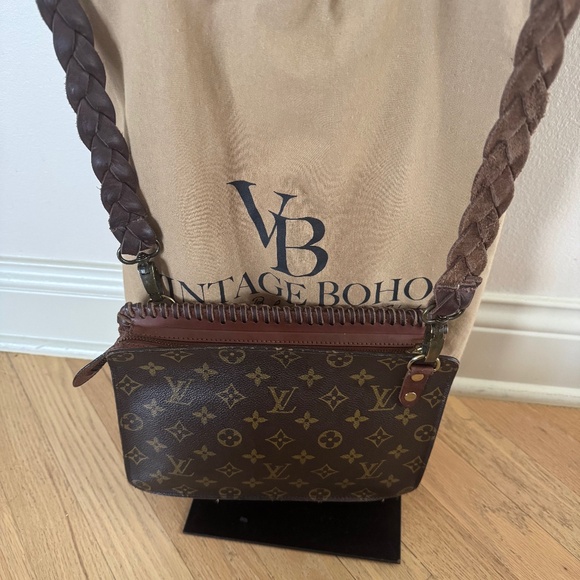 Louis Vuitton & Vintage Boho Crossbody Bag Purse - Picture 11 of 11
